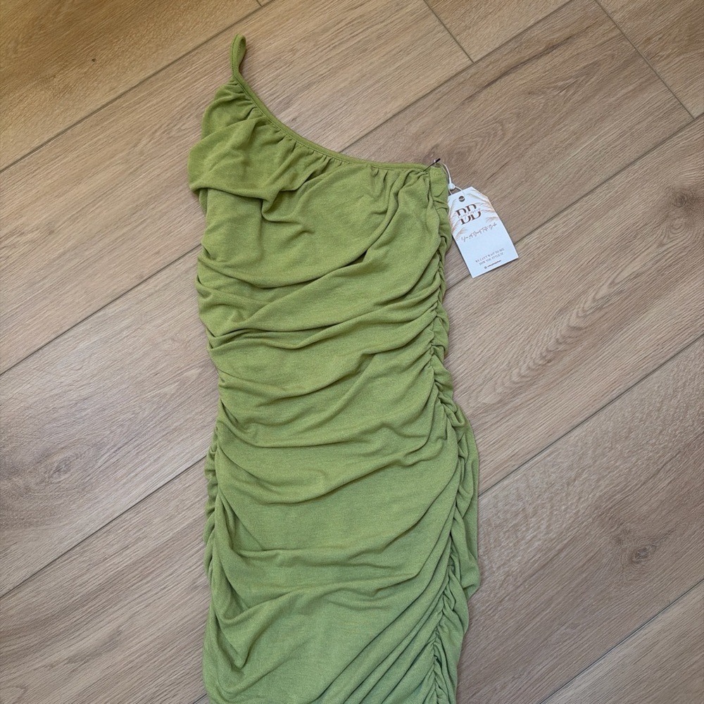 Green One-Shoulder Ruched Dress